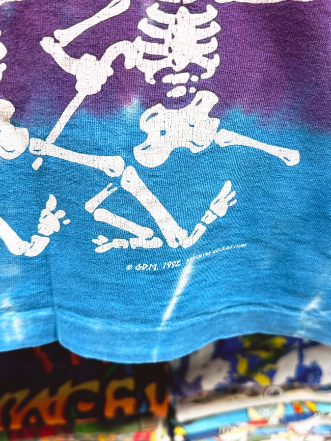 Grateful Dead 1992 'Sunset Skeletons' T-Shirt - Size XL
