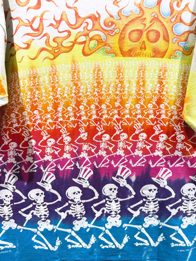 Grateful Dead 1992 'Sunset Skeletons' T-Shirt - Size XL