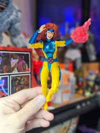 Image 2 of Mafex Jean Grey