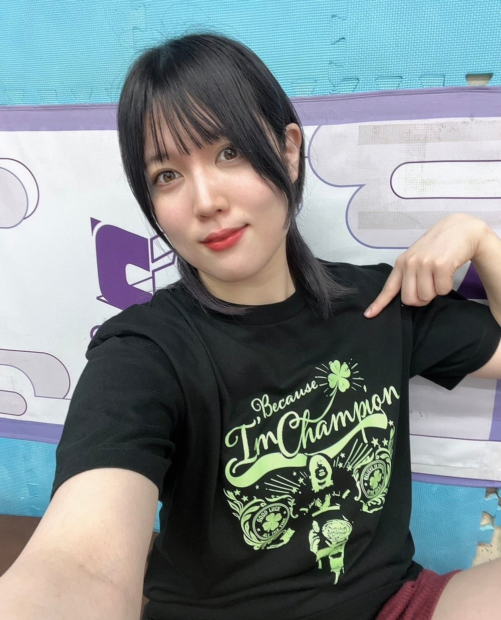 T-Shirt -Miya Yotusba "Because I'm Champion!"
