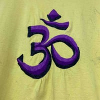Image 2 of Embroidered Om 90s L