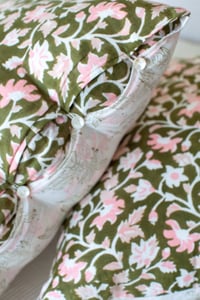 Image 4 of Summervine Pillowcase
