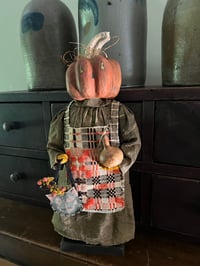 Image 1 of Pumpalina