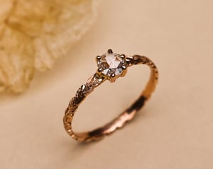 Image of 18ct Rose Gold, 4mm Rose-Cut Diamond, Laurel Leaf Carved ring (LON279)