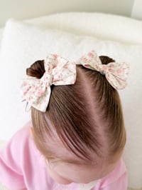 Image 3 of Pinwheel bow/ Floral Grace