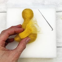 Image 4 of Needle Felting Kit – Fuzzy Ducks