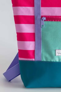 Image 4 of Mochila MENORCA Colección Kalippo