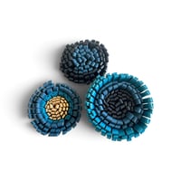 Image 1 of Broches Florales , modèles BLOOM, Bleu