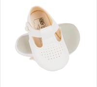 Image 2 of White boys soft sole (baypods)