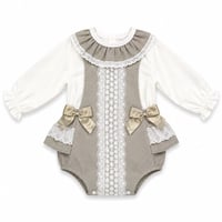 Elegant lace romper 