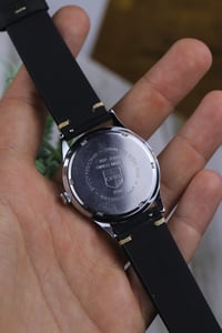 Image 8 of 1980s Oris Pointer Date 7376 - Manual Winding