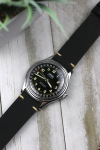 Image 4 of 1980s Oris Pointer Date 7376 - Manual Winding