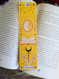 Image 3 of The Grumpy & Sunshine Tarot Card Kit