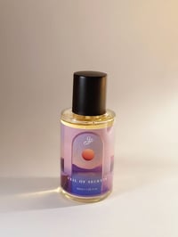 Full Size: Julianna's Perfume Veil of Secrets