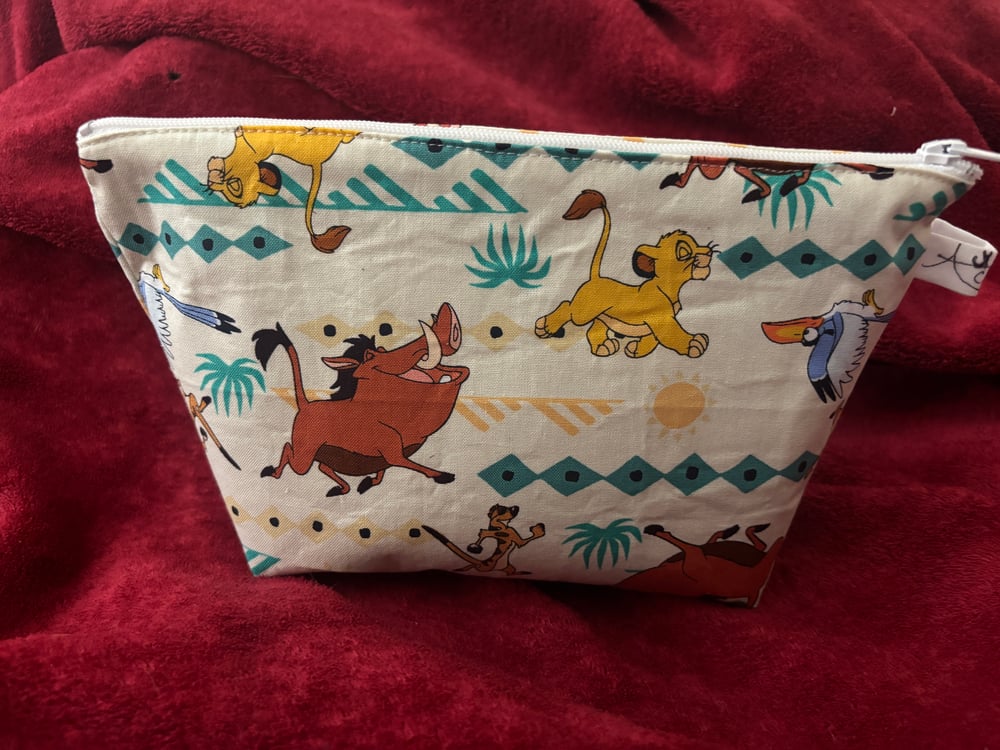 Image of Royal Retinue Zipper Pouch