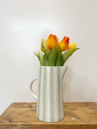 Image 3 of Carafe à rayures