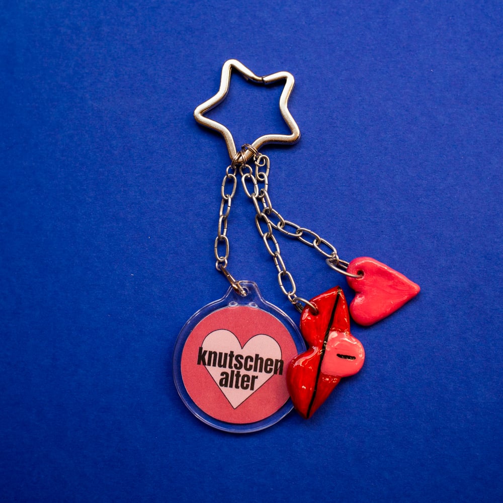 Image of knutschen alter key chain