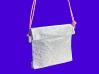 Image 4 of TASCHE Rolltop Silber Rosa