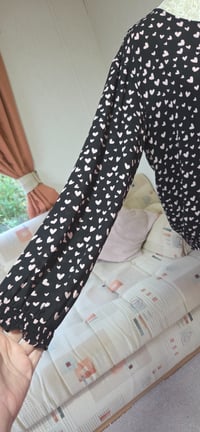 Image 5 of H&M Divided Black & Pink Heart Print Blouse – UK 16
