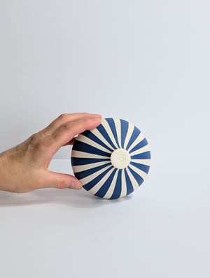 Image of Midi Blue & White Humbug Vase No 2