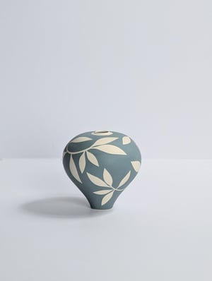 Image of Midi Blue-grey & White Leaf Vessel