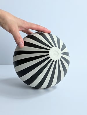 Image of Black & White Wibbly Humbug Vase