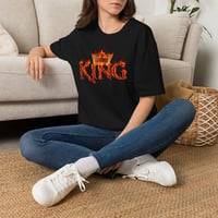 Image 5 of King graphic tee