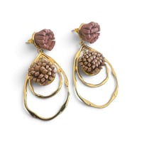 Image 1 of Boucles d'oreilles pendantes, modèle BLOOM, Nude