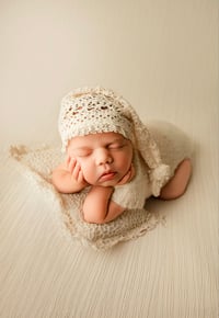 Image 2 of Meadow layer/pillow/bonnets