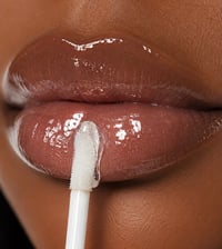 Image 4 of Impeccable Beauté High Shine Lip Gloss – Polished