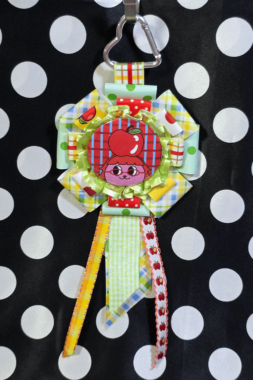 Image of Apple Girl Rosette