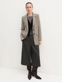 Image 1 of BLAZER CORTE RECTO EMME