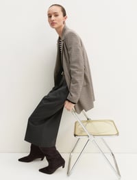 Image 2 of BLAZER CORTE RECTO EMME