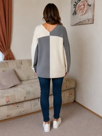 Image 2 of Grey & Cream Colour Block Oversized Knit Jumper – Size XL/UK14