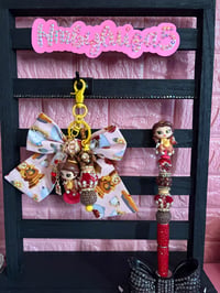 Beauty-Inspired Custom Beaded Pen & Matching Bow Keychain