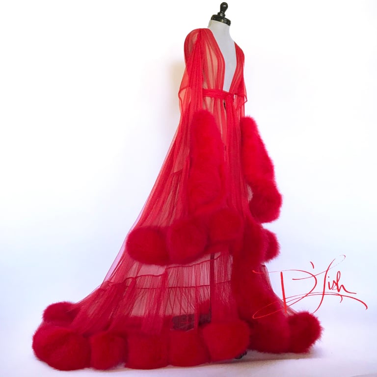 Red (RED) Cassandra Dressing Gown 
