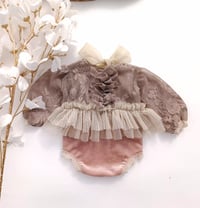 Image 1 of newborn body-dress - Rini - cocoa&powder pink