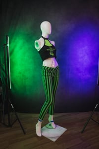 Image 8 of Size Size 8 Green Low Rise Tie Dye Striped Jeans