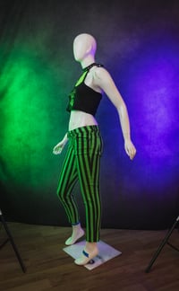 Image 4 of Size Size 8 Green Low Rise Tie Dye Striped Jeans