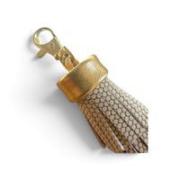 Image 2 of Grigri Accessoire de sac, modèle TASSEL, grand pompon, Or / ecru