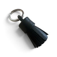 Image 1 of Porte-clef , modèle TASSEL, petit pompon, Noir