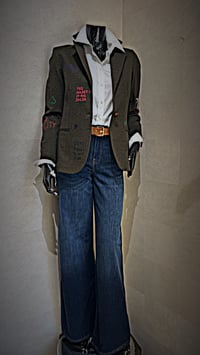 Image 3 of CHAQUETA VERDE FRANELA VILAGALLO
