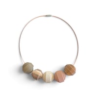 Image 1 of Collier, modèle UP , Pièce unique, CO001/26