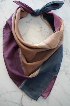 Image of Foulard n.429