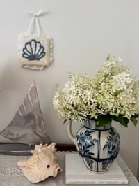 Shell Tile
