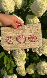 Image 3 of Sea Shell Clutch