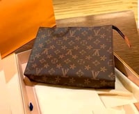Image 1 of Classic Clutch
