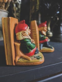 Image 2 of Mini leprechaun book ends 