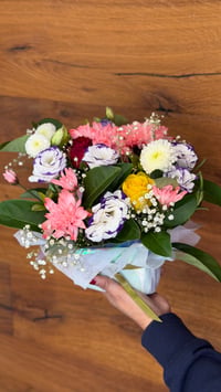 Image 1 of Lisianthus Arrangement