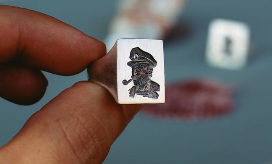 Image of Captain Signet 